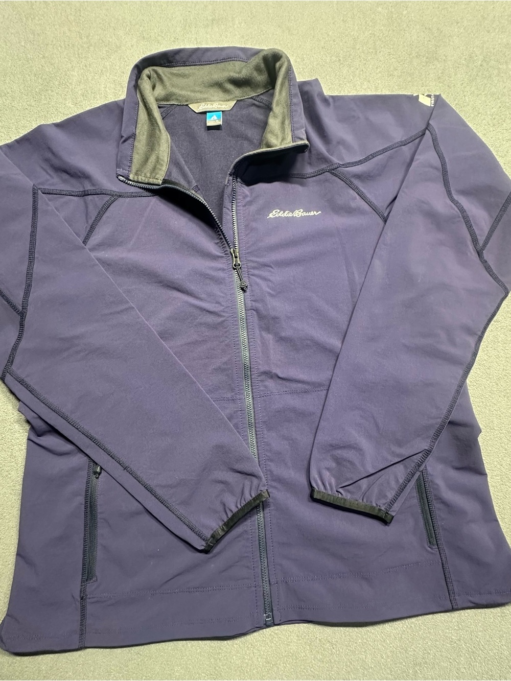 Eddie Bauer Women's Deep Purple Full-Zip Utility Softshell Jacket